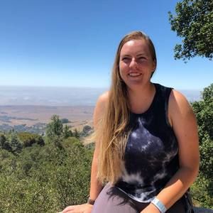 Meet your Posher, Caylie